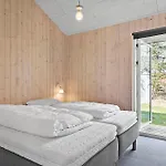 4 Bedroom Stunning In Bording Bording Stationsby